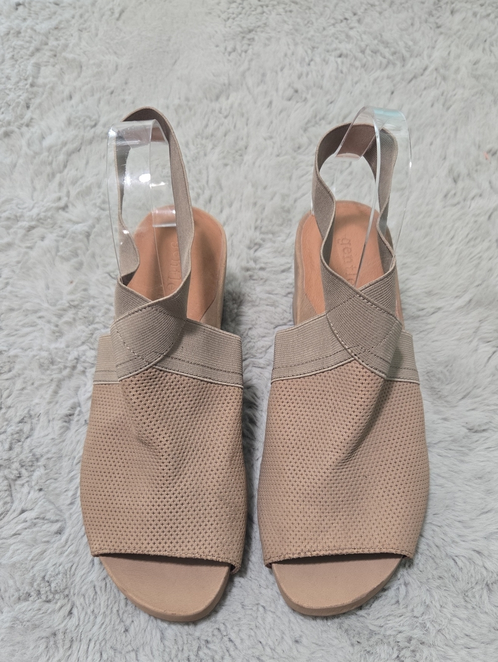 Gentle Souls Gianna tan beige Elastic Wedge Sandals with ankle strap size 9